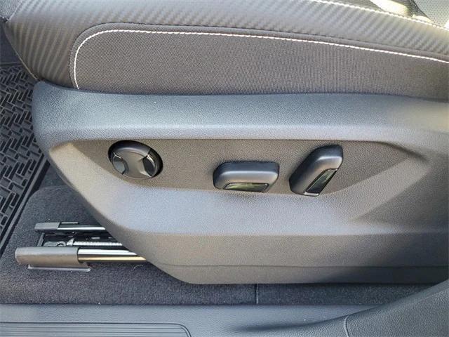 new 2026 Volkswagen Atlas Cross Sport car, priced at $36,885