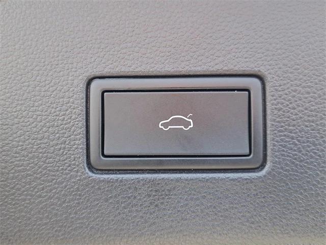 used 2024 Volkswagen Atlas car, priced at $34,599