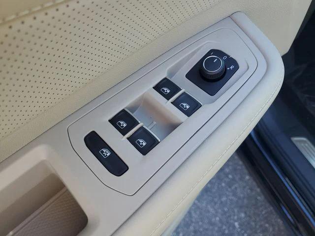 new 2026 Volkswagen Atlas car, priced at $42,648
