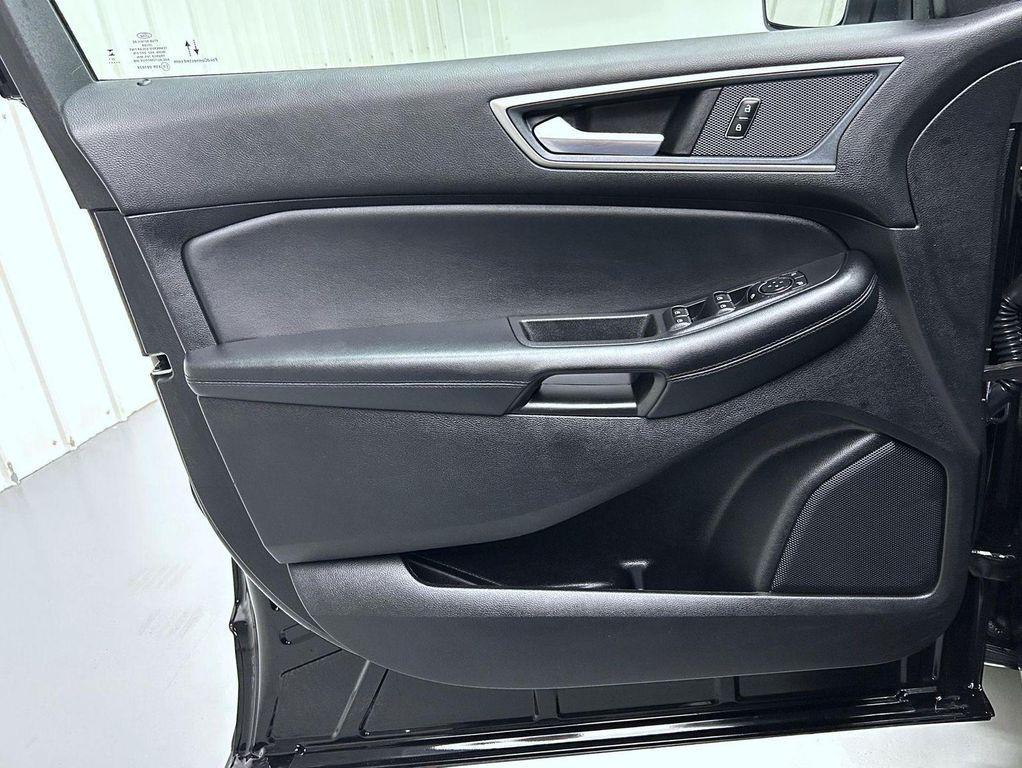 used 2024 Ford Edge car, priced at $24,664