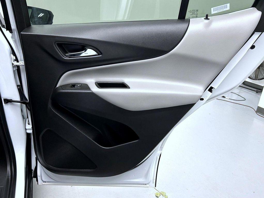 used 2023 Chevrolet Equinox car, priced at $22,713