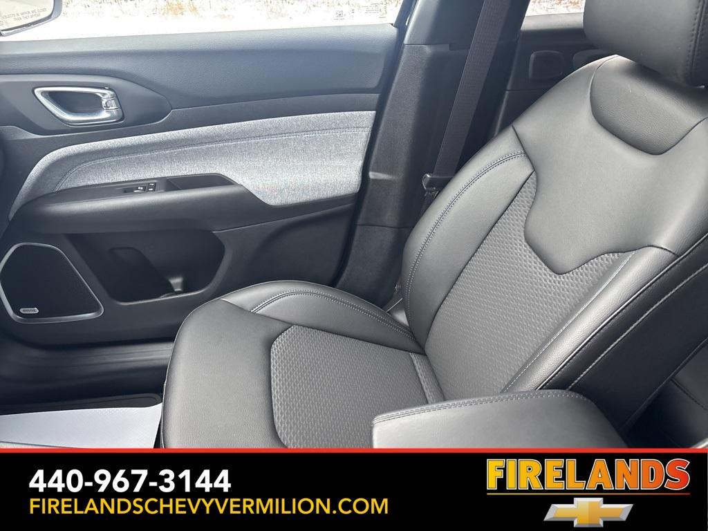 used 2025 Jeep Compass car, priced at $24,000