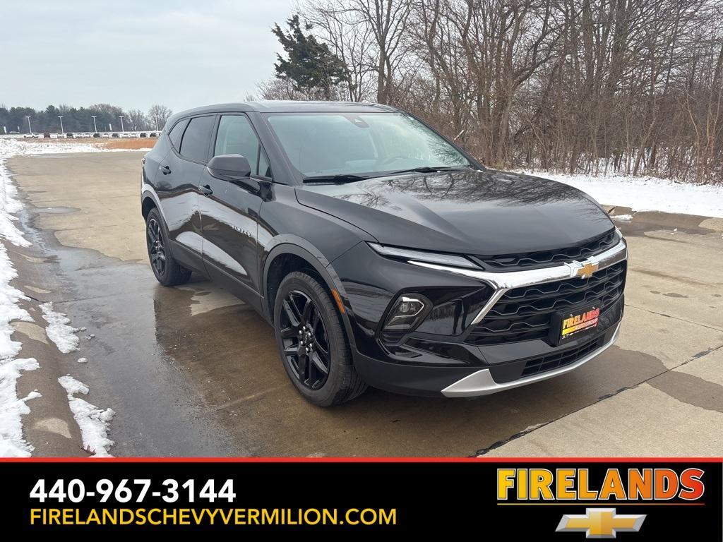 new 2025 Chevrolet Blazer car, priced at $38,585
