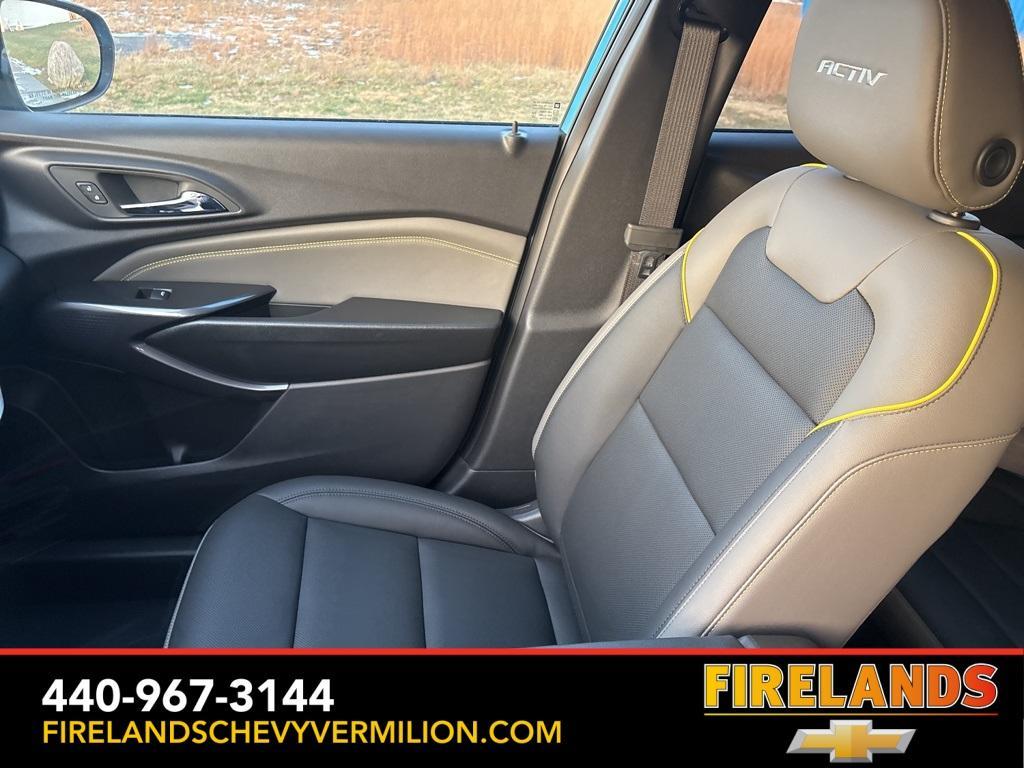 new 2025 Chevrolet Trax car, priced at $27,180