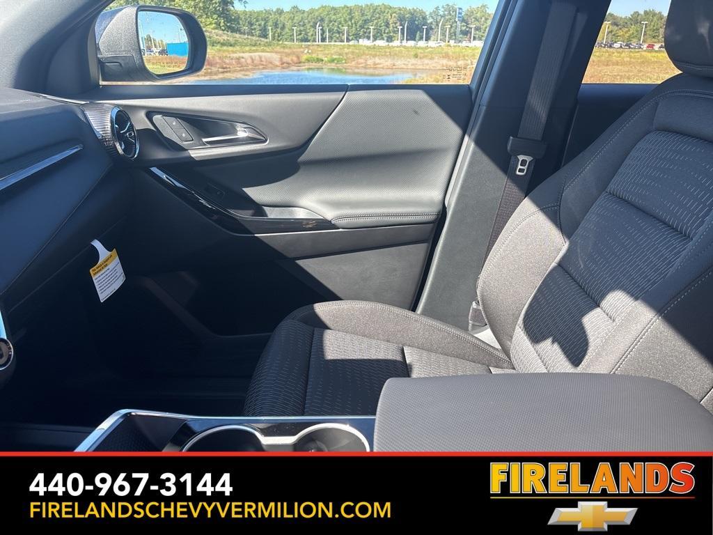 new 2026 Chevrolet Equinox car, priced at $30,315