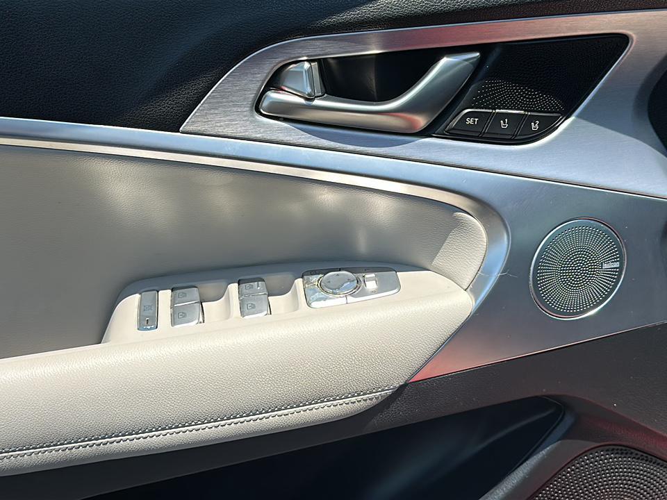 used 2019 Genesis G70 car, priced at $19,787