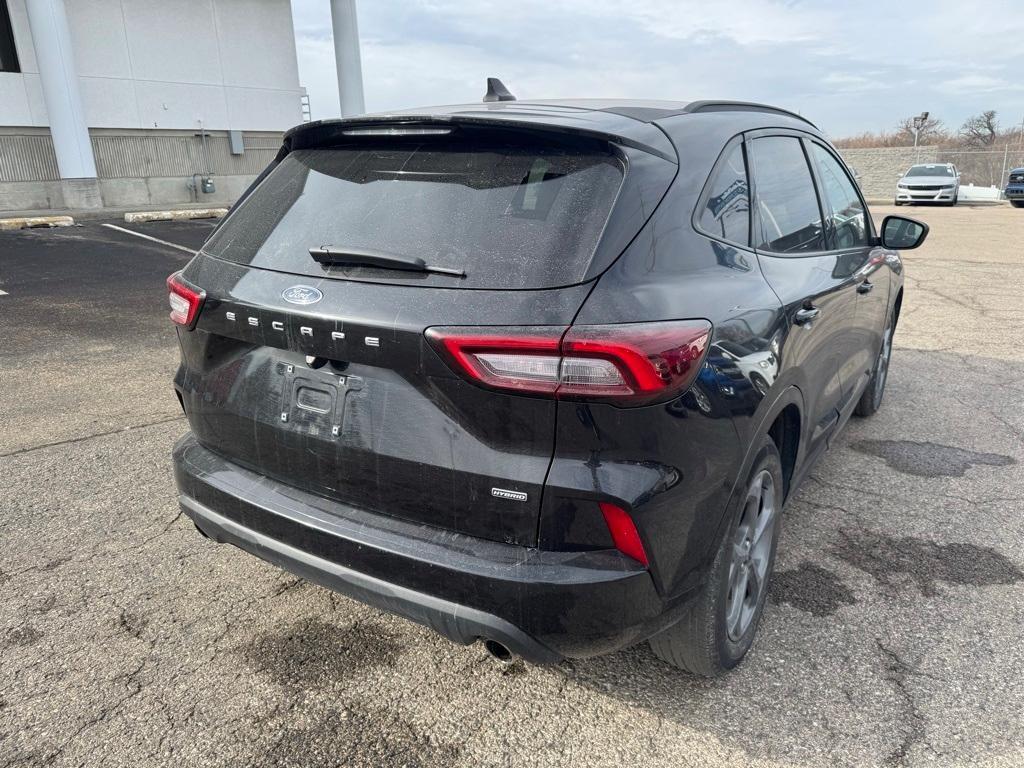 used 2023 Ford Escape car, priced at $19,751