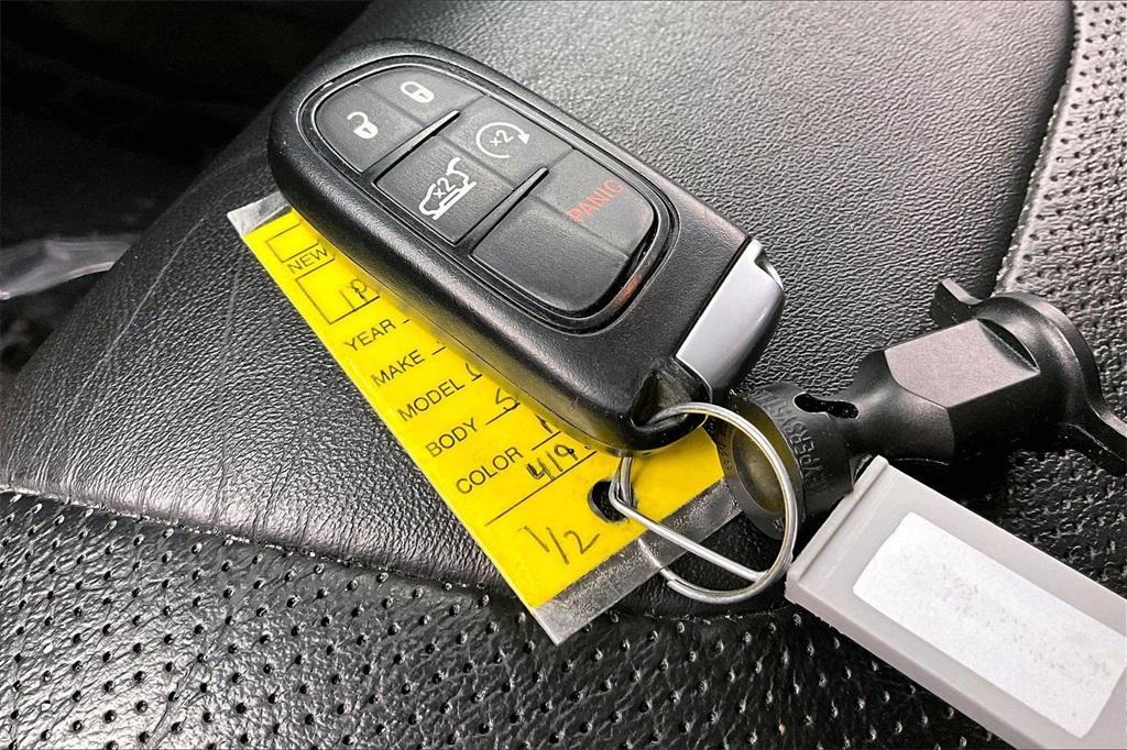 used 2019 Jeep Cherokee car, priced at $12,971