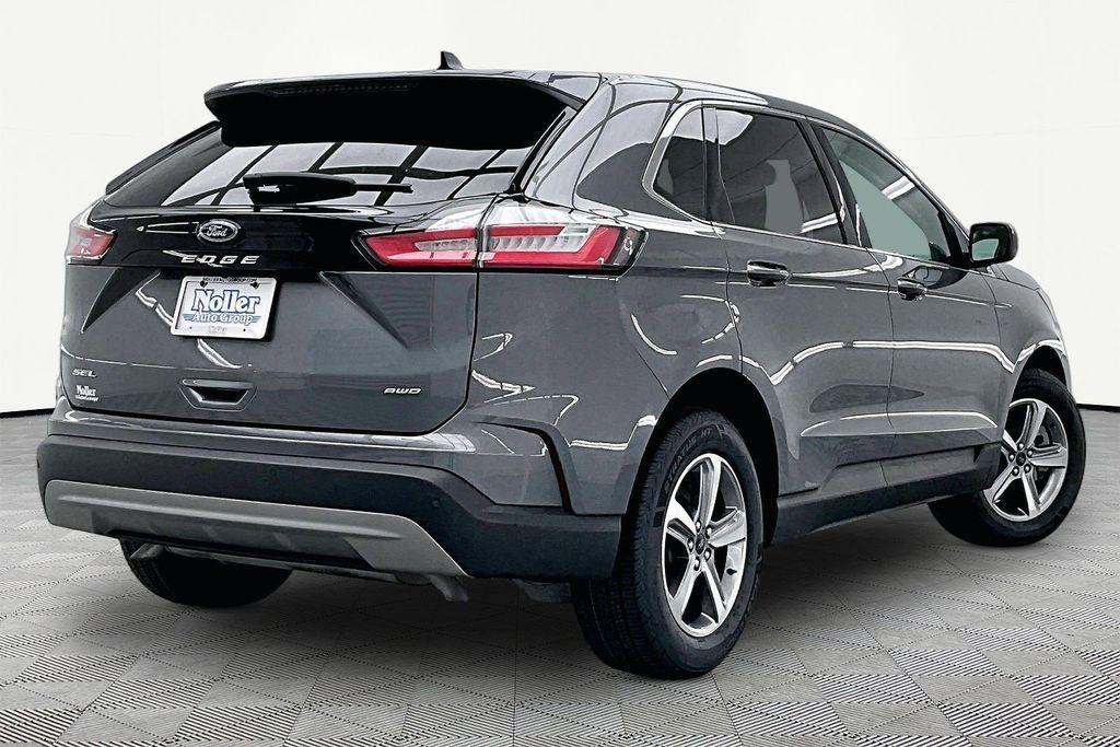 used 2024 Ford Edge car, priced at $28,947