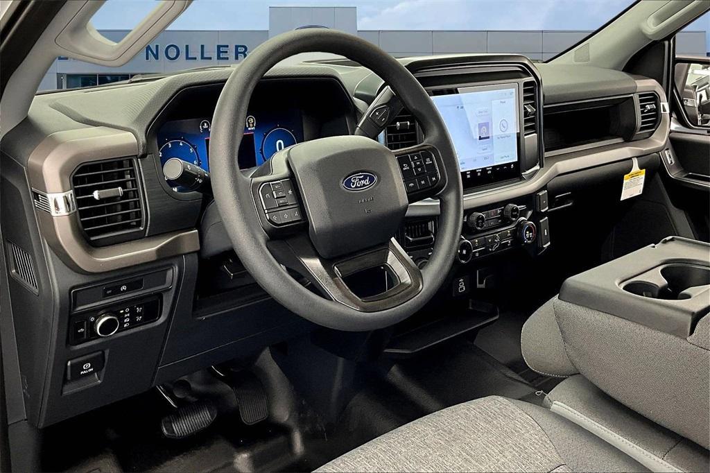 new 2025 Ford F-150 car, priced at $41,476