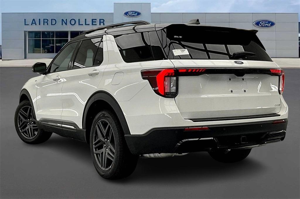 new 2025 Ford Explorer car, priced at $52,954
