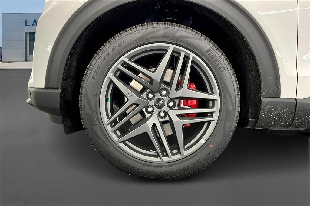 new 2025 Ford Explorer car, priced at $52,954