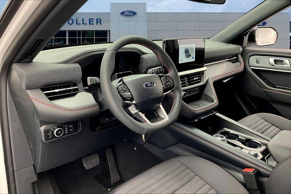 new 2025 Ford Explorer car, priced at $48,454