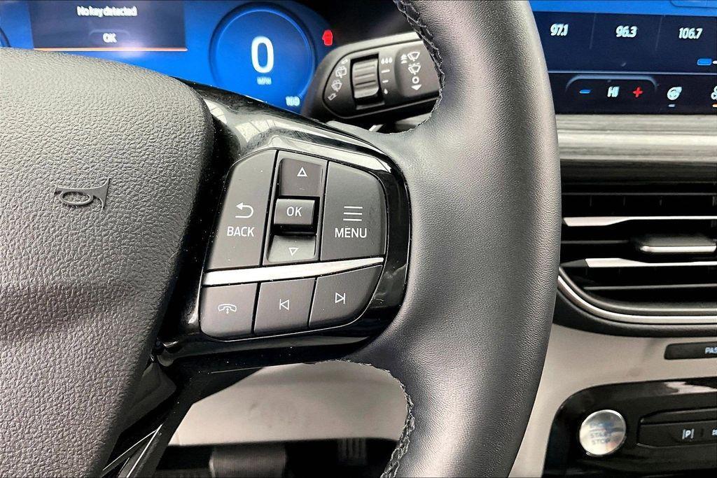 used 2025 Ford Escape car, priced at $25,154