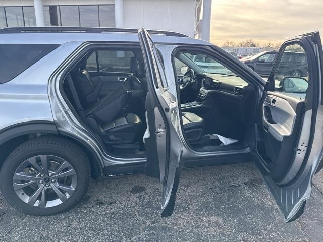 used 2022 Ford Explorer car, priced at $29,466