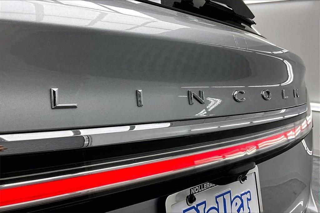 used 2021 Lincoln Nautilus car, priced at $27,221