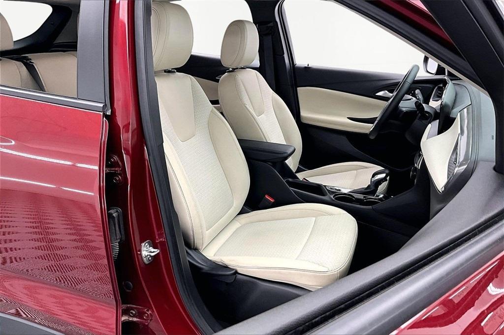 used 2025 Buick Encore GX car, priced at $21,127