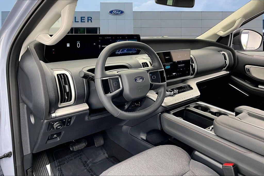 new 2025 Ford Expedition car, priced at $64,485