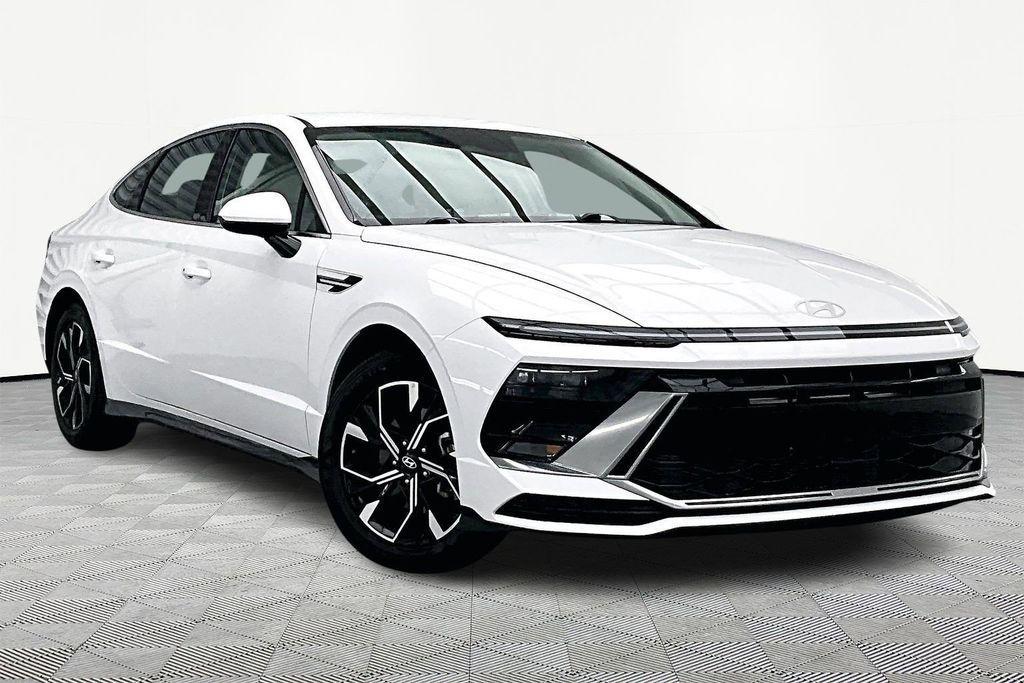 used 2025 Hyundai Sonata car, priced at $22,929