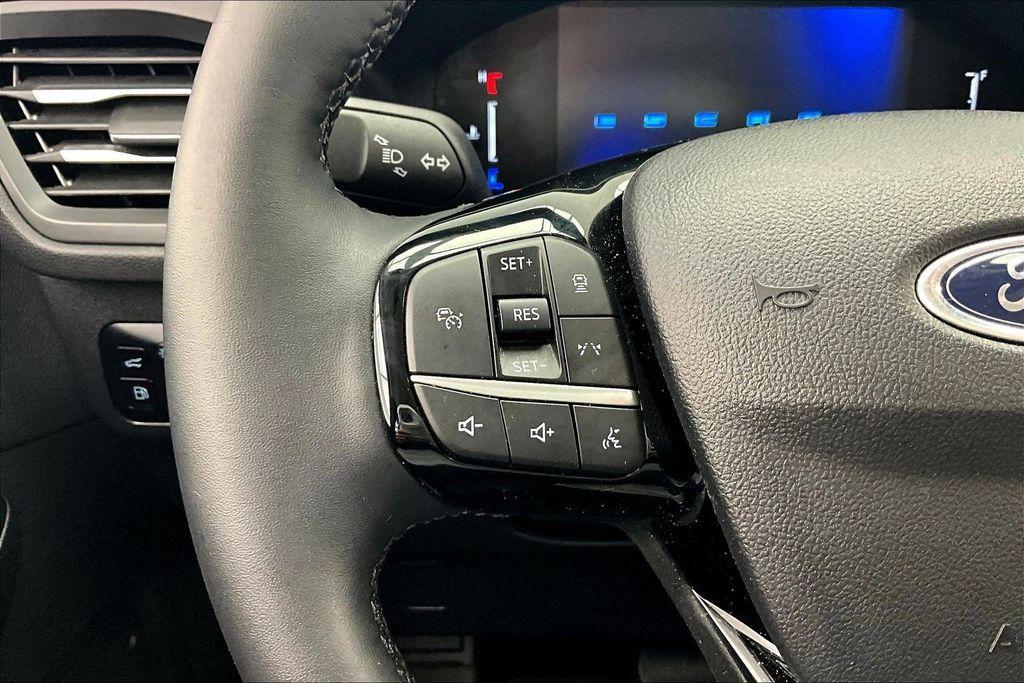 used 2025 Ford Escape car, priced at $26,971