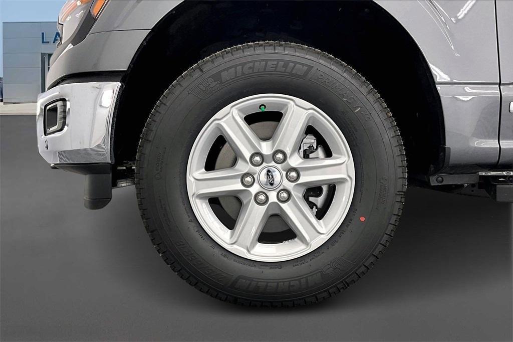 new 2025 Ford F-150 car, priced at $52,151
