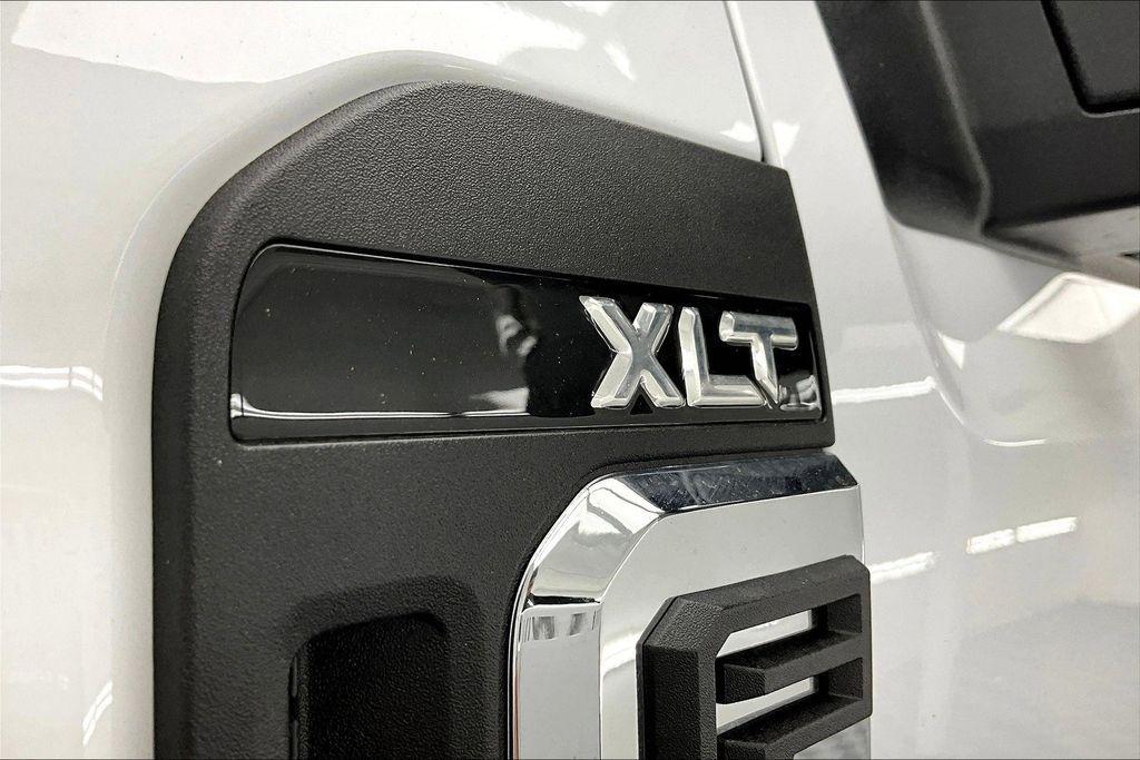 new 2025 Ford F-350 car, priced at $54,939