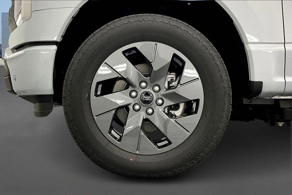 new 2025 Ford F-150 Lightning car, priced at $59,582