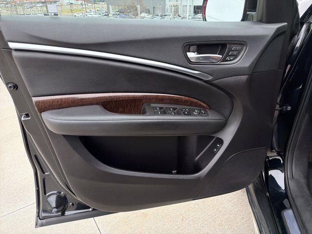 used 2019 Acura MDX car, priced at $22,506