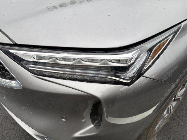 used 2023 Acura MDX car, priced at $41,822