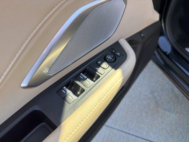 used 2023 Acura RDX car, priced at $35,597