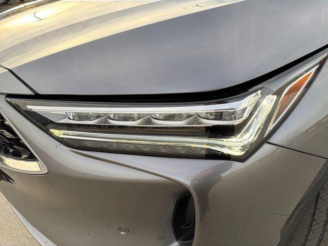 used 2023 Acura MDX car, priced at $42,901