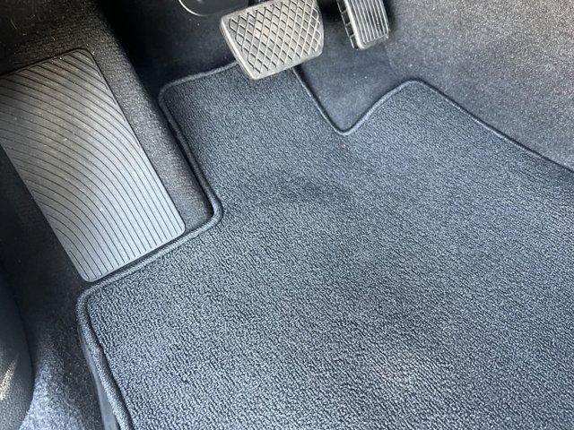 used 2023 Acura MDX car, priced at $43,260