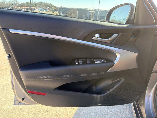 used 2023 Genesis G70 car, priced at $26,820