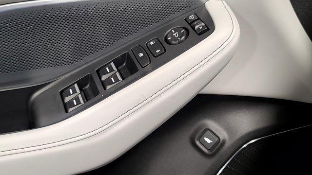 new 2026 Acura MDX car, priced at $68,350