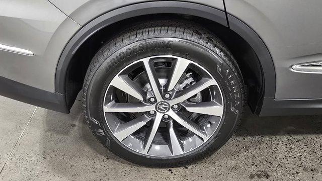 new 2026 Acura MDX car, priced at $61,350