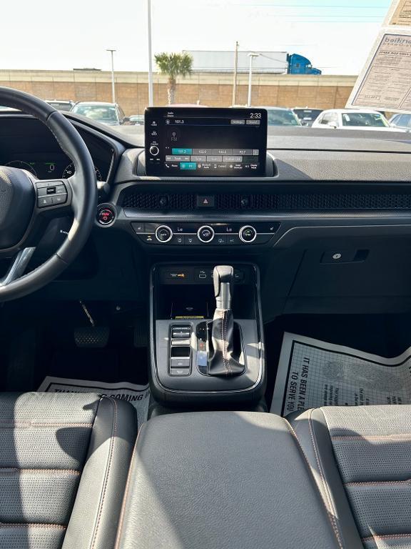 used 2024 Honda CR-V Hybrid car, priced at $32,916