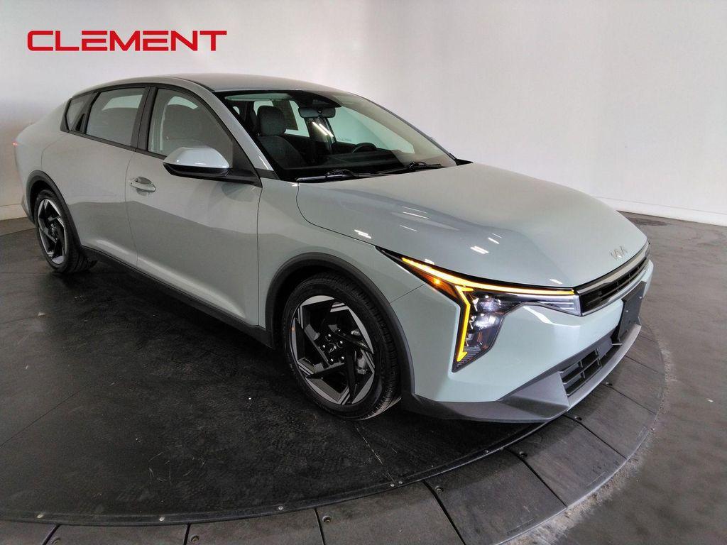 used 2025 Kia K4 car, priced at $24,200