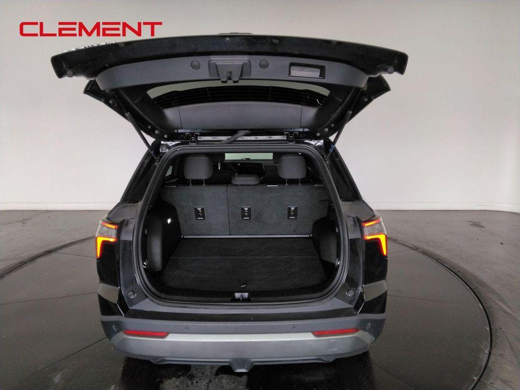 used 2025 Chevrolet Equinox car, priced at $23,500