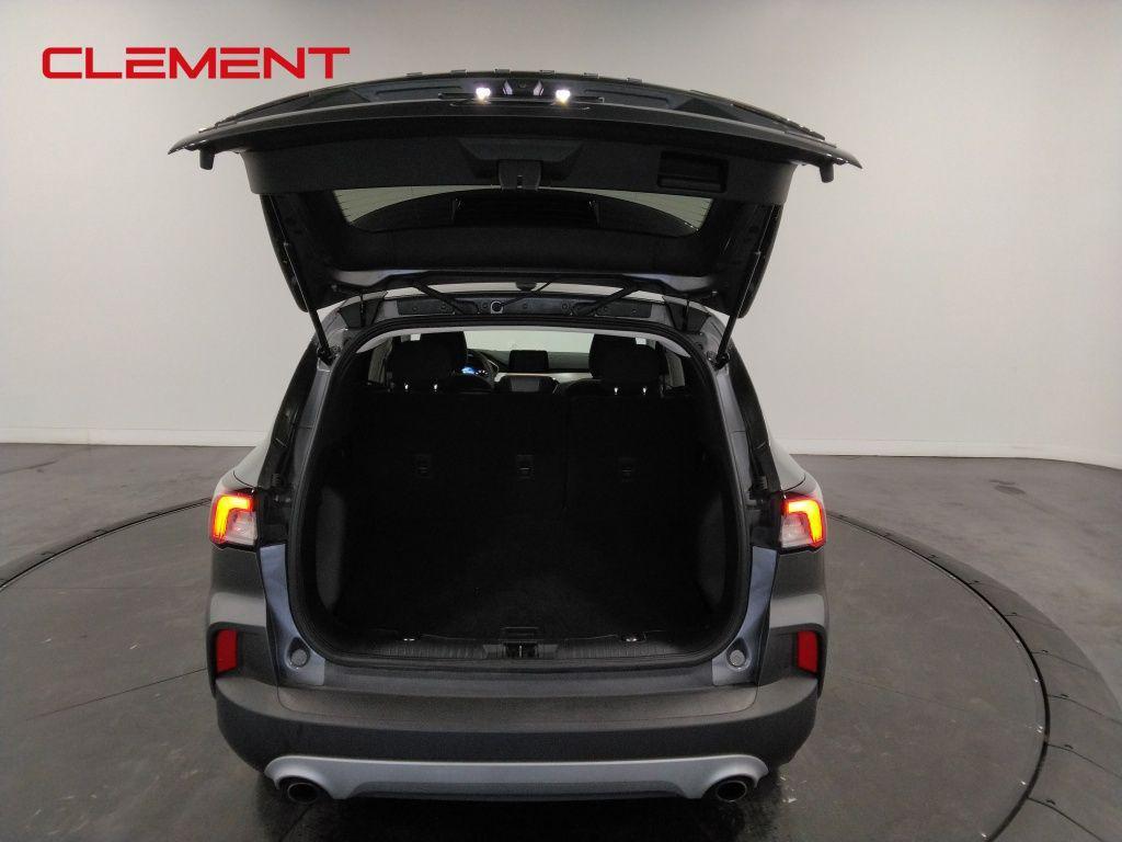 used 2022 Ford Escape car, priced at $18,200