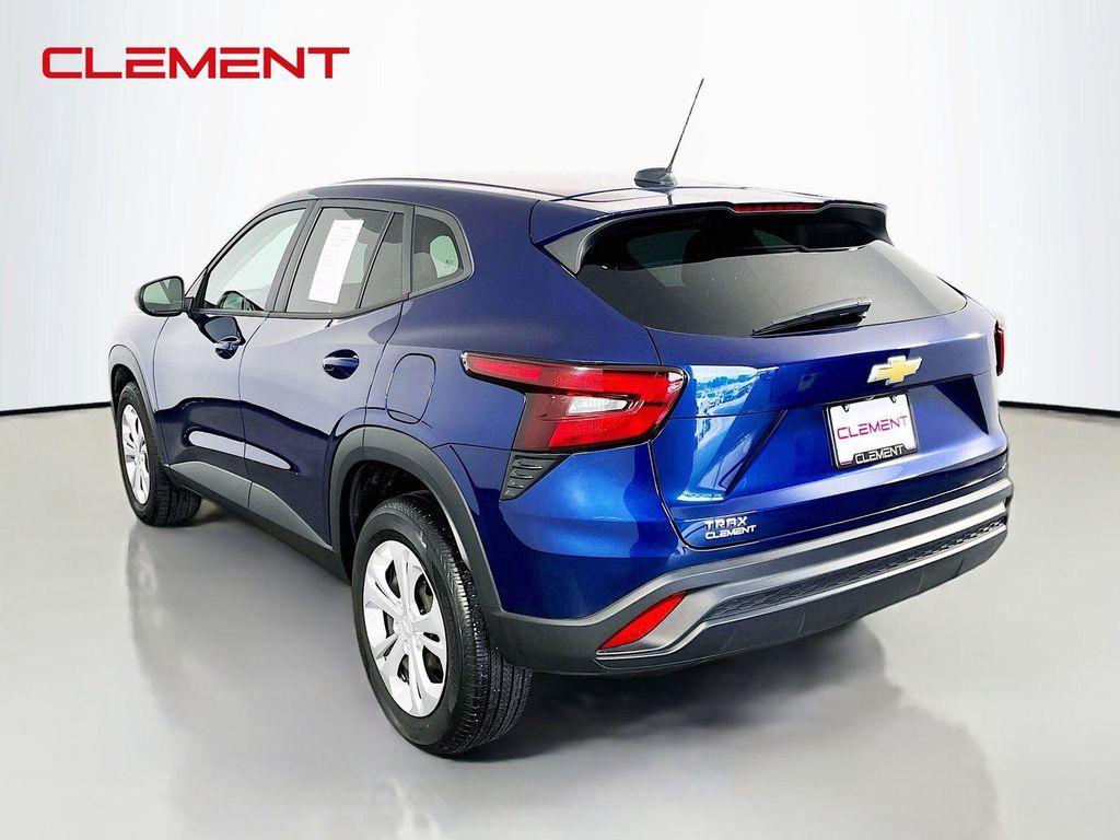 used 2024 Chevrolet Trax car, priced at $20,200