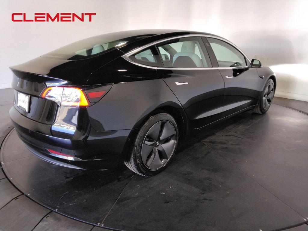 used 2019 Tesla Model 3 car