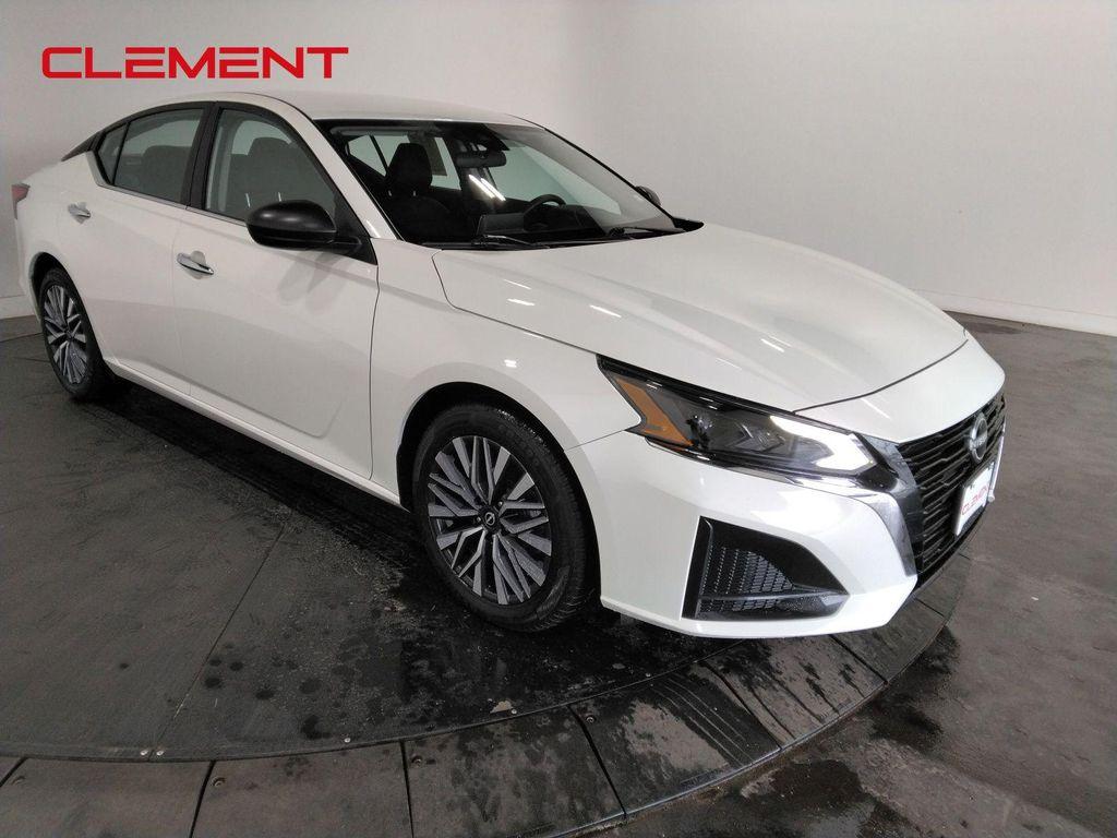 used 2025 Nissan Altima car, priced at $21,000