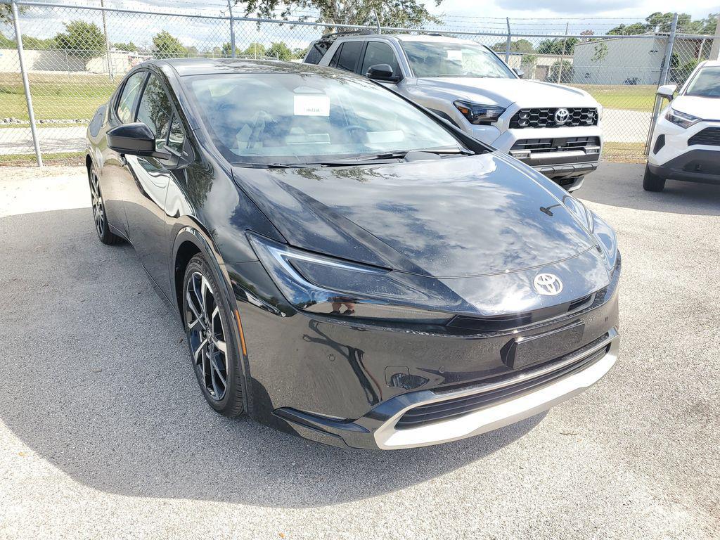new 2026 Toyota Prius Plug-In Hybrid car, priced at $39,276