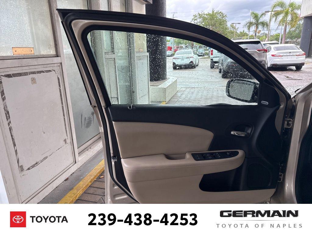 used 2014 Chrysler 200 car, priced at $10,527