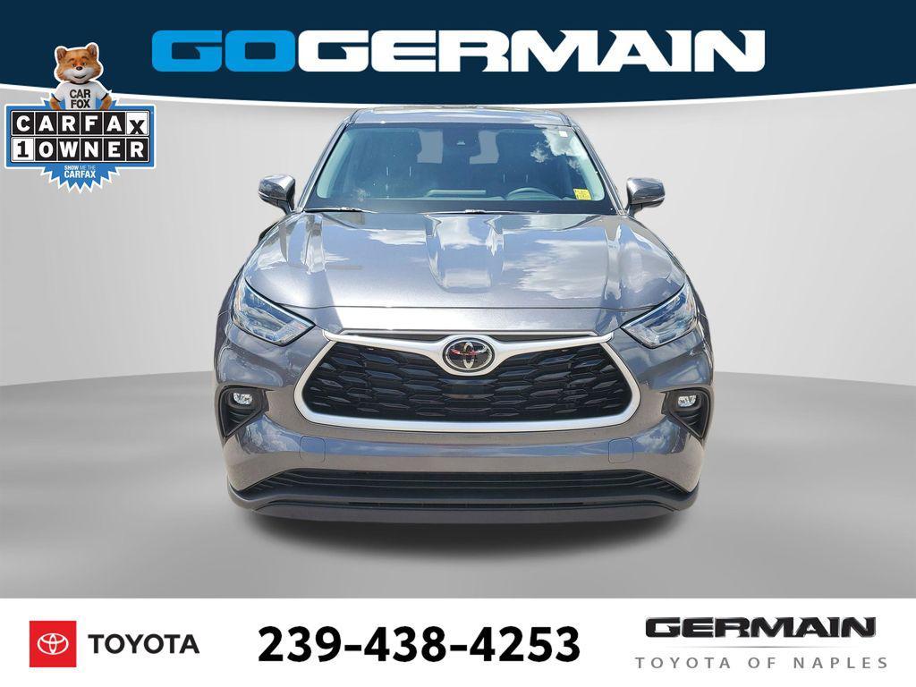used 2023 Toyota Highlander car, priced at $32,349