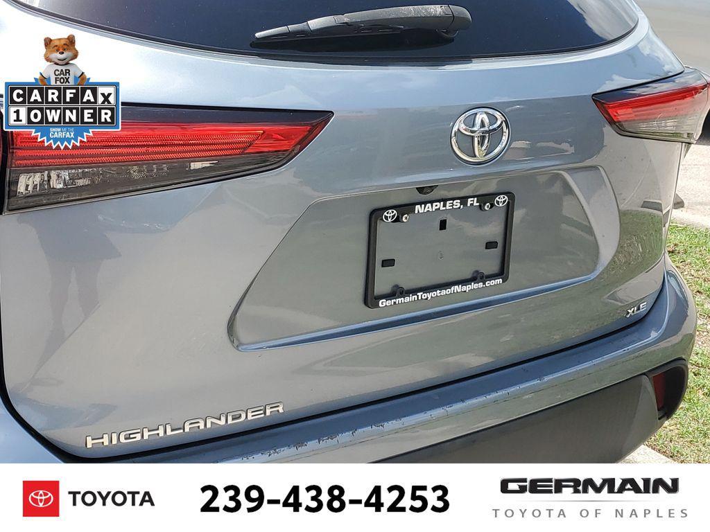 used 2021 Toyota Highlander car, priced at $30,527