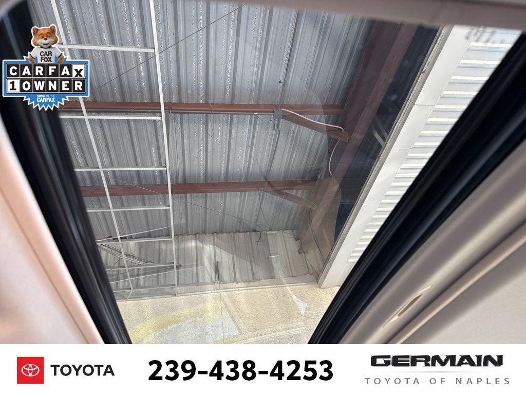 used 2019 Toyota Camry Hybrid car, priced at $22,552