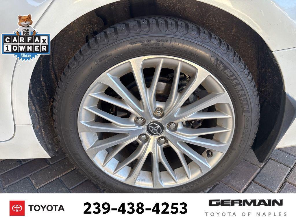 used 2019 Toyota Camry Hybrid car, priced at $22,552