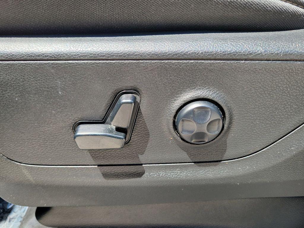 used 2020 Ram 1500 car, priced at $24,000