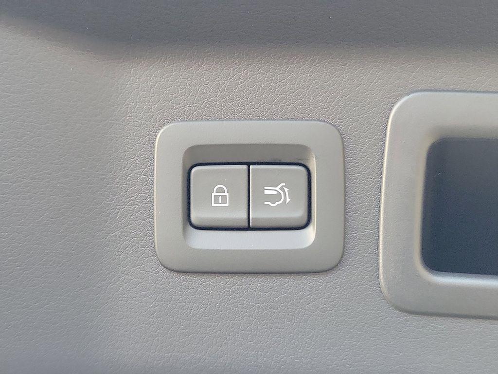 new 2026 Mazda CX-90 car, priced at $38,061